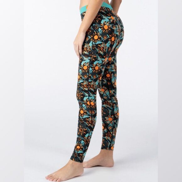 ETHIKA Summerdaze Leggings Activewear Workout Pants Abstract Sun Gym Sz S NEW - Picture 3 of 8